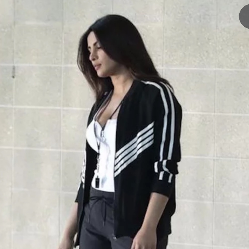 Ro&De | Striped Zipper Sweater | Size Small
